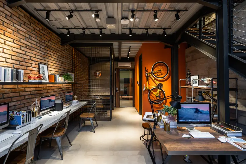 Show Unit SOHO Upper West